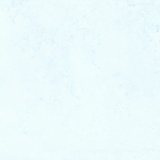 BT21000-690 Icy Blue Batik 43/44"